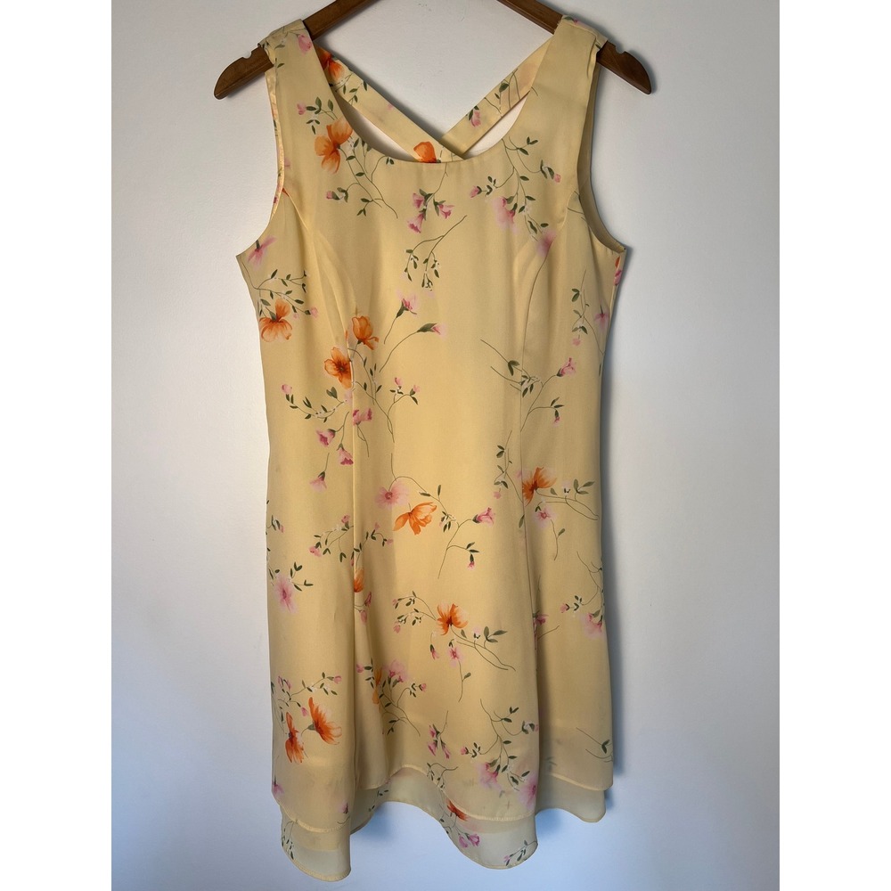 VTG Scarlett Floral Shift Dress Wm 9/10 Yellow Sleeveless Cross Back Cottage